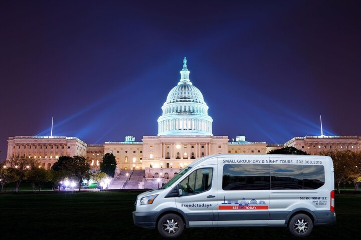 Small Group National Mall Night Tour with 10 Top Attractions - Photo 1 of 25